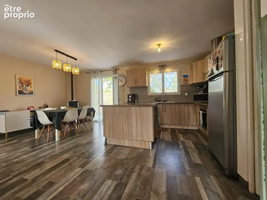 Maison contemporaine de 105 m2   4 chambres   sans vis-à-vis - SAINT-YZAN-DE-SOUDIAC (33920) - photo 1