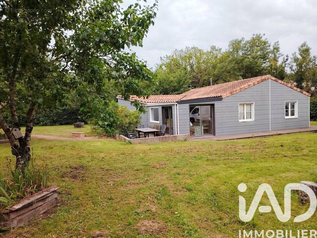 Photo 1 - Maison à TALMONT-SAINT-HILAIRE