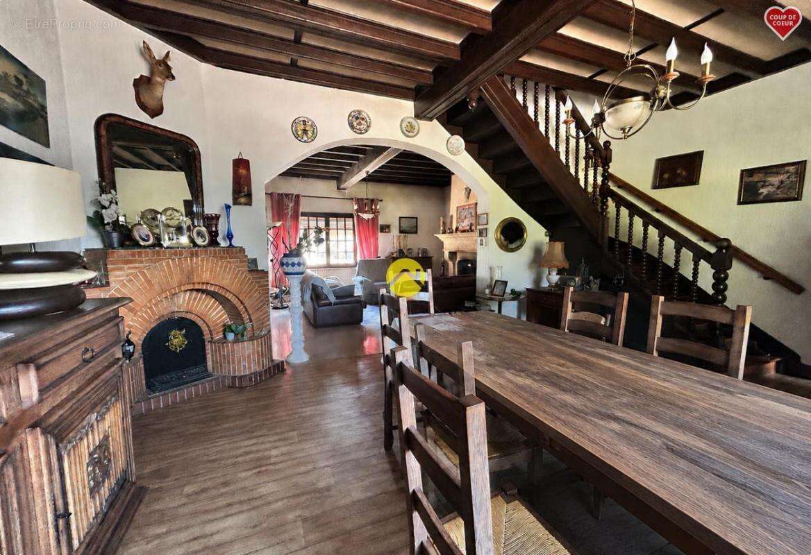 Maison à NERIS-LES-BAINS