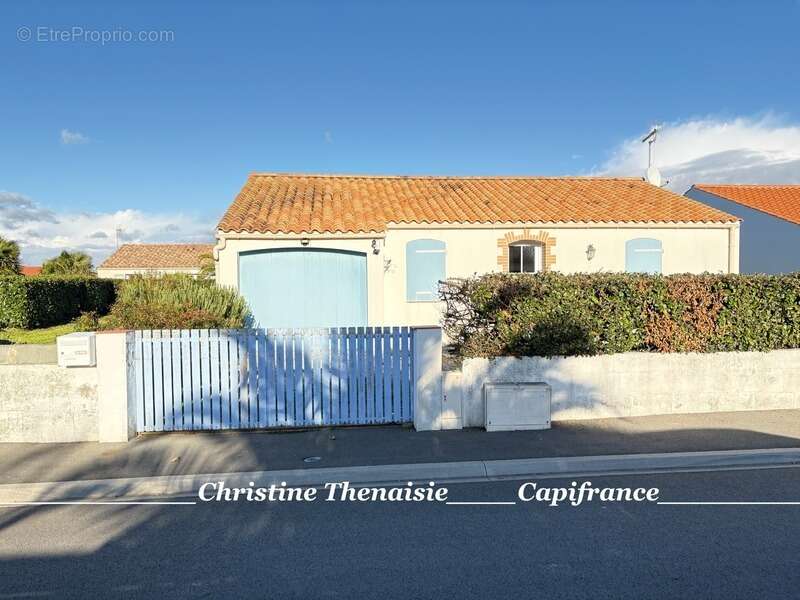 Maison à SALLERTAINE