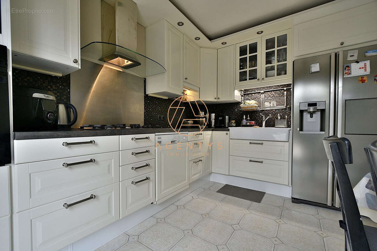 Maison à CHAMPIGNY-SUR-MARNE