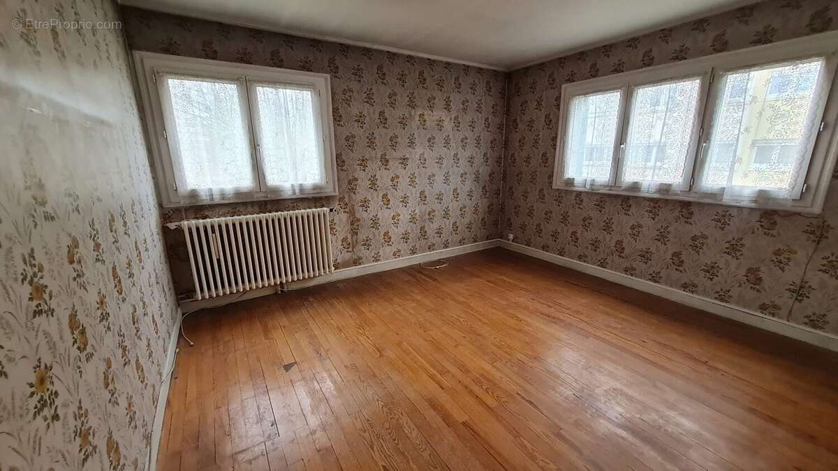 Maison à GONESSE