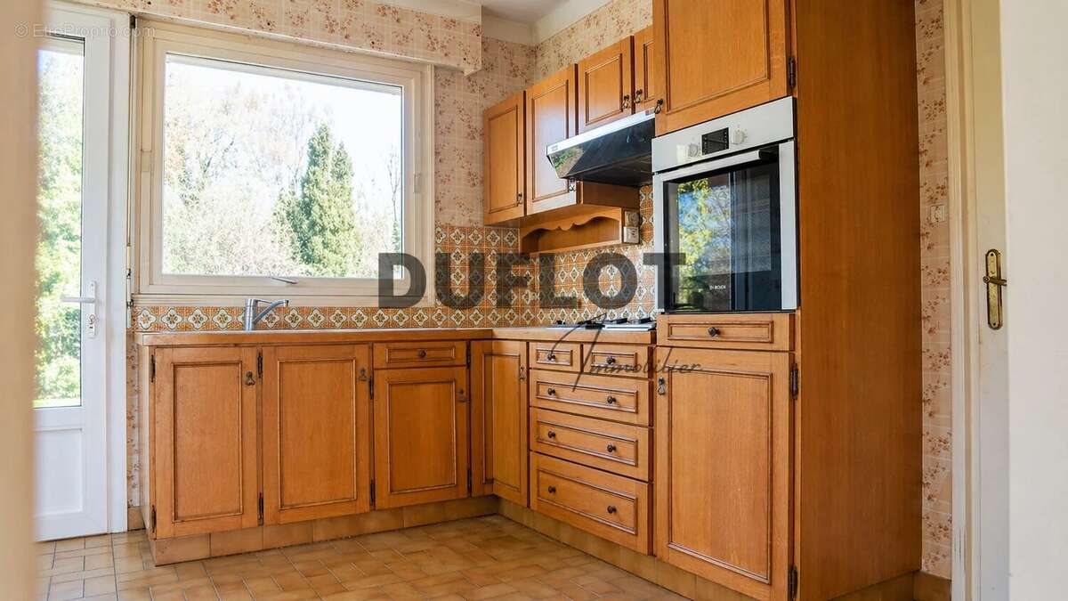 Maison à ARQUES