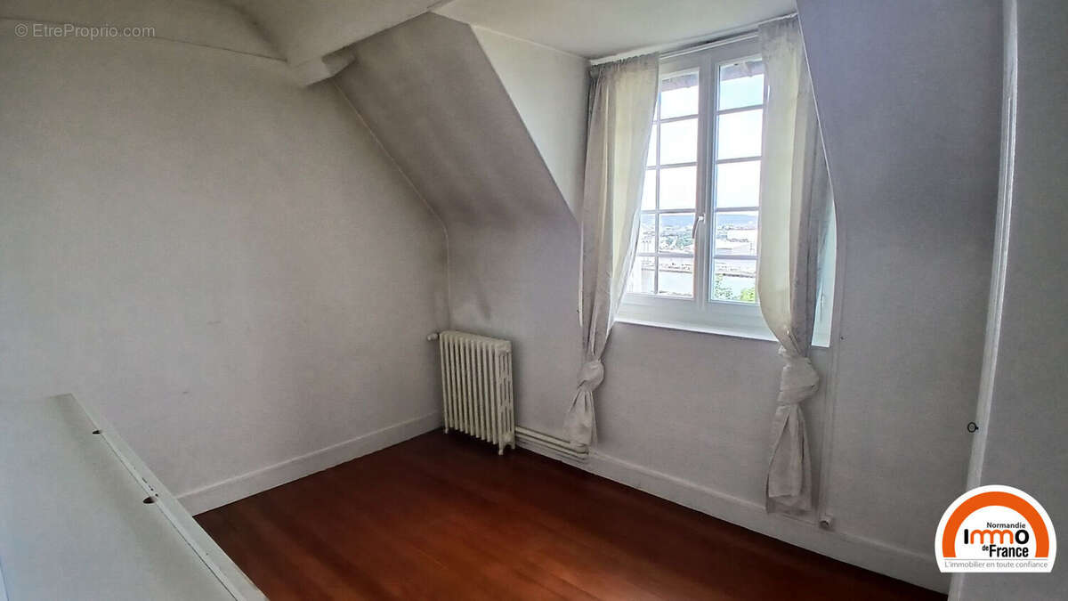 Maison à CANTELEU