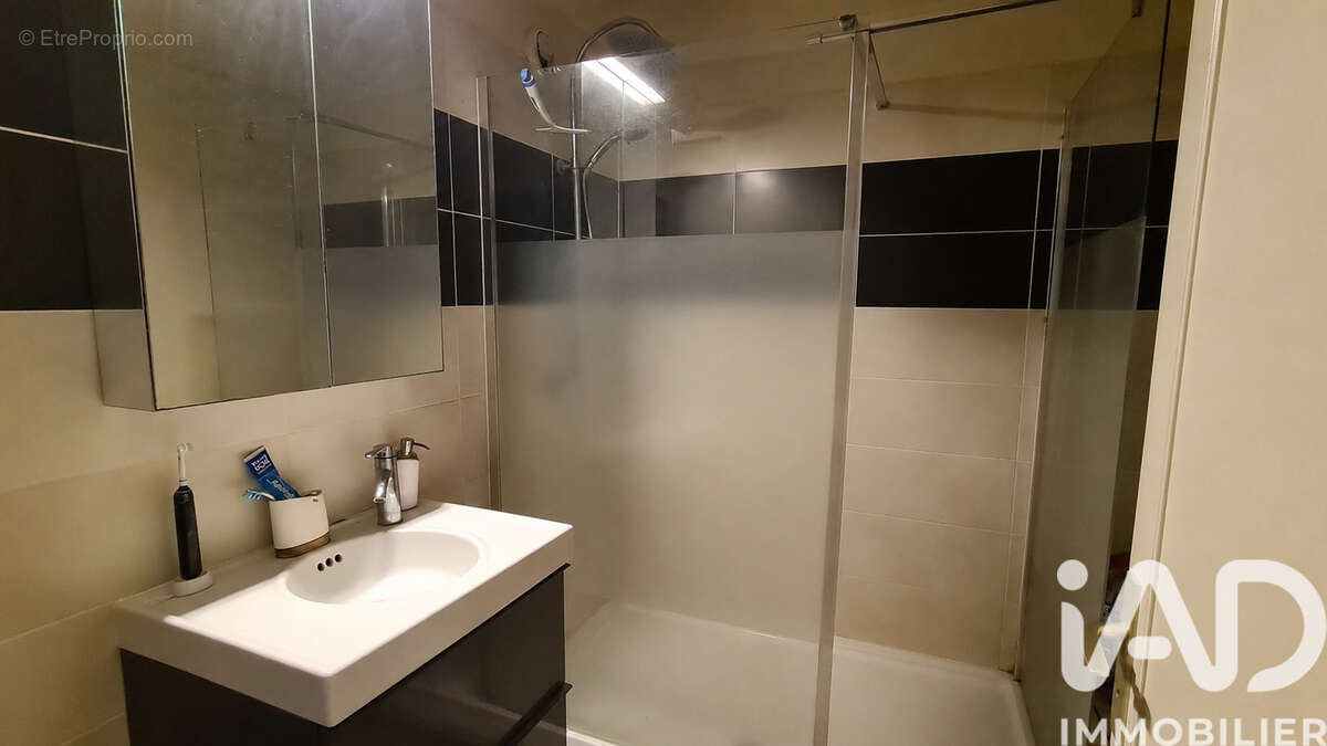 Appartement 72 m² à Montreuil  - photo 9