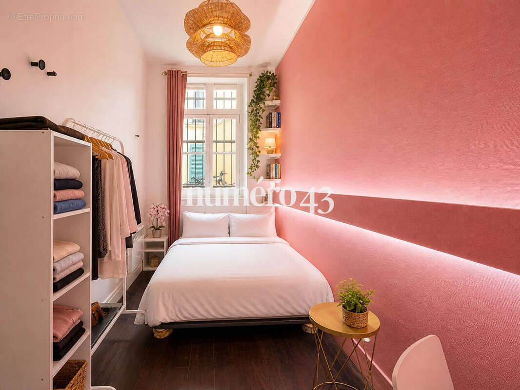 Appartement à PARIS-2E