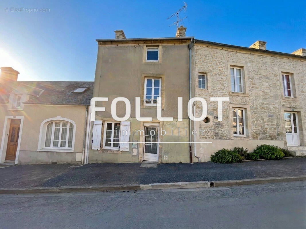 Maison à SUBLES