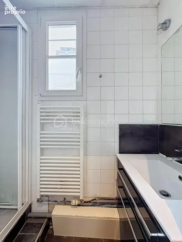 Paris 17e – t2 de caractère au calme d’une impasse - photo 4