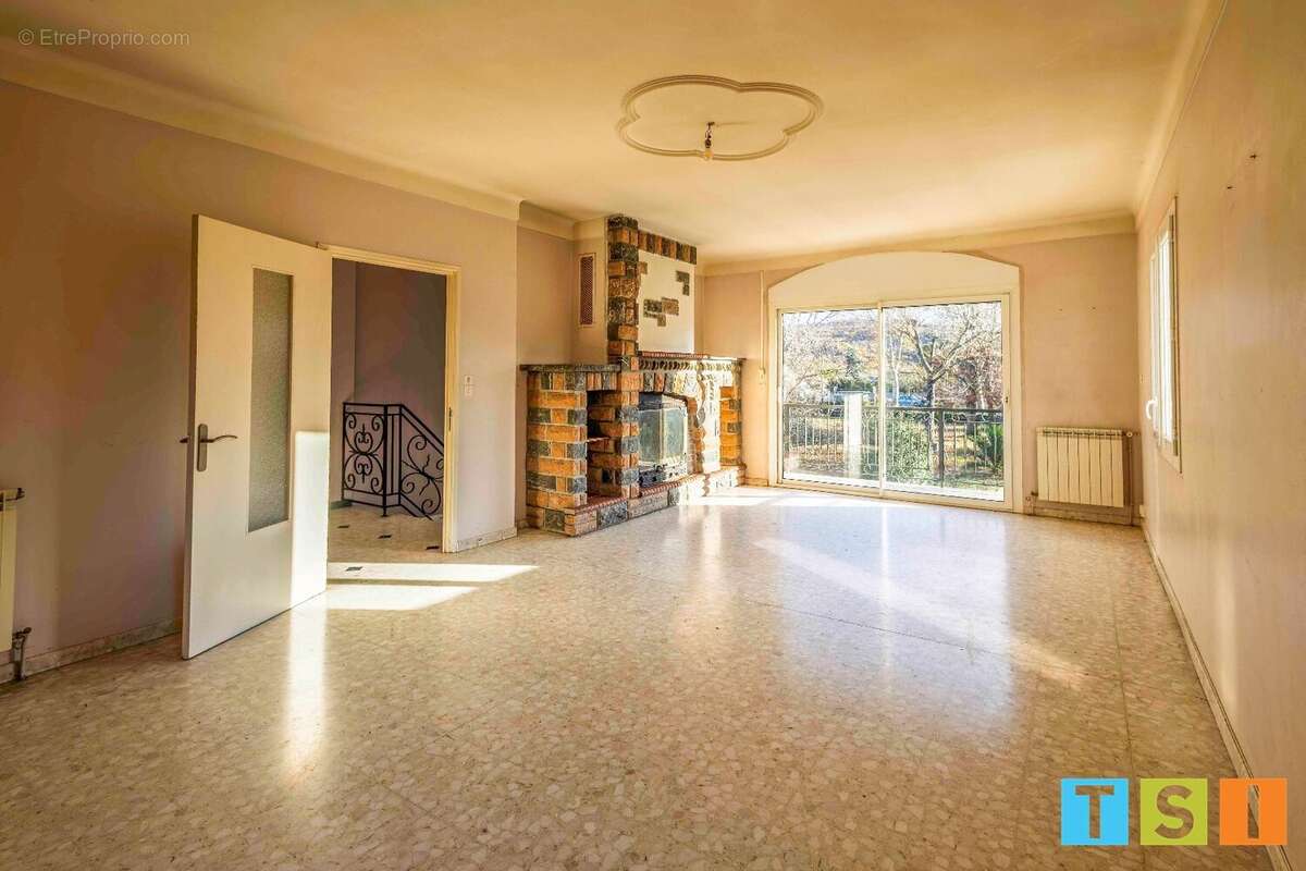 Maison à MARTRES-TOLOSANE