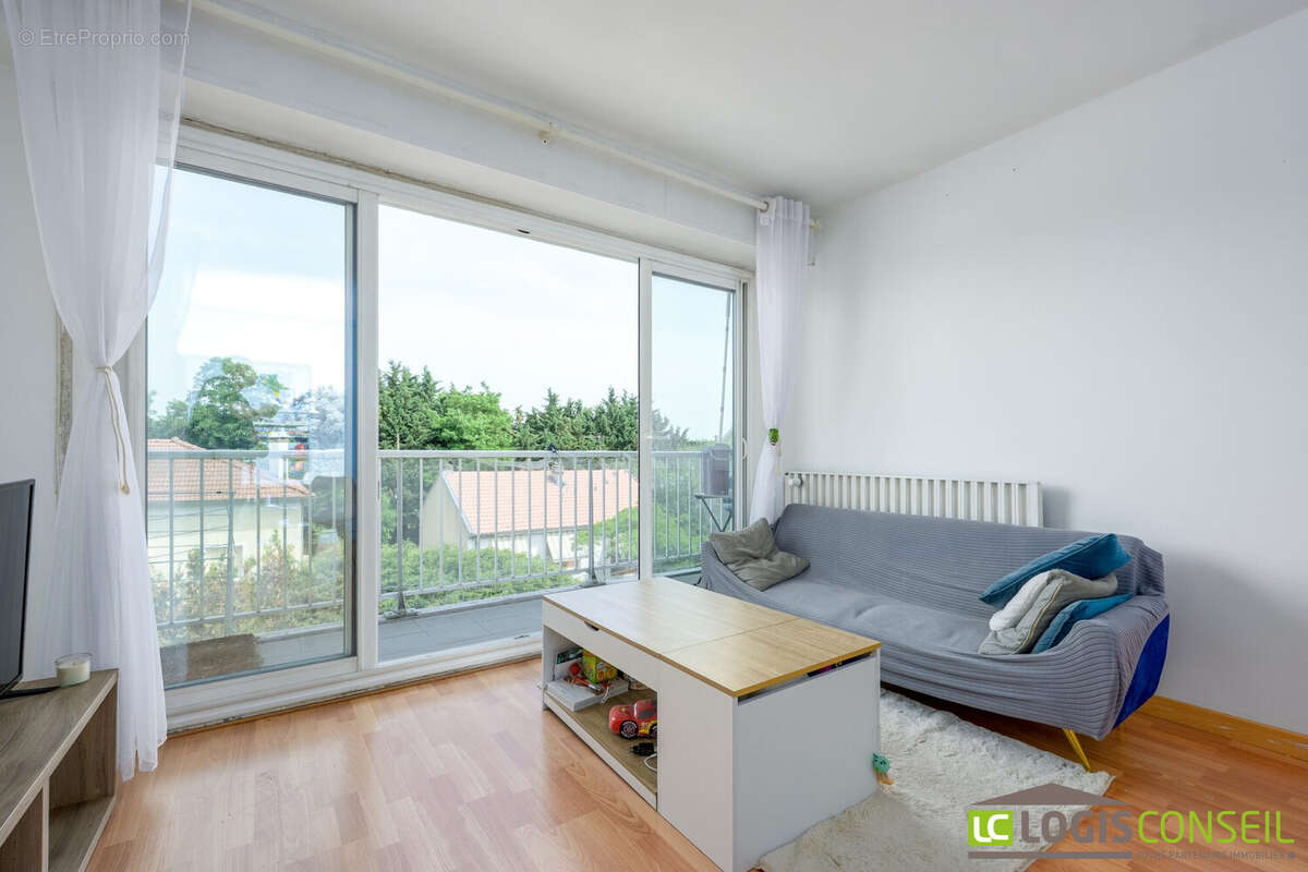 Appartement à CHATENAY-MALABRY