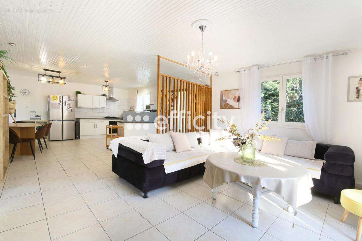 Maison 90 m² à Plaisance-Du-Touch  - photo 6