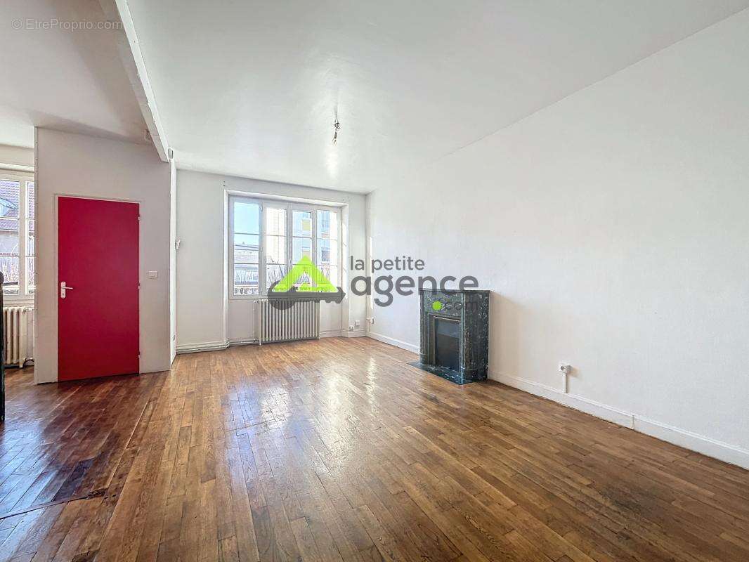 Appartement à GUERET