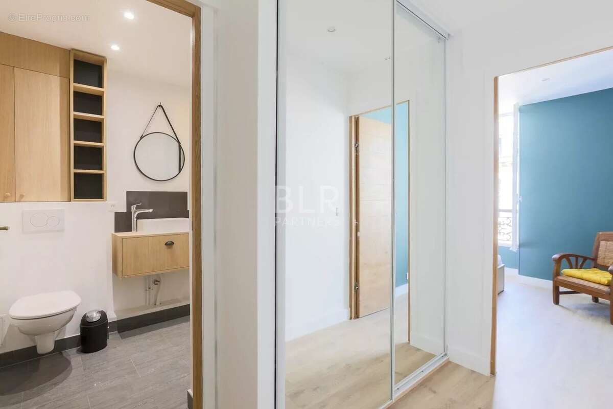Appartement à PARIS-2E