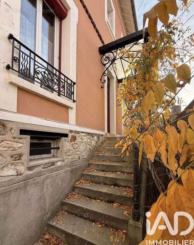 Photo 3 - Maison à LAGNY-SUR-MARNE