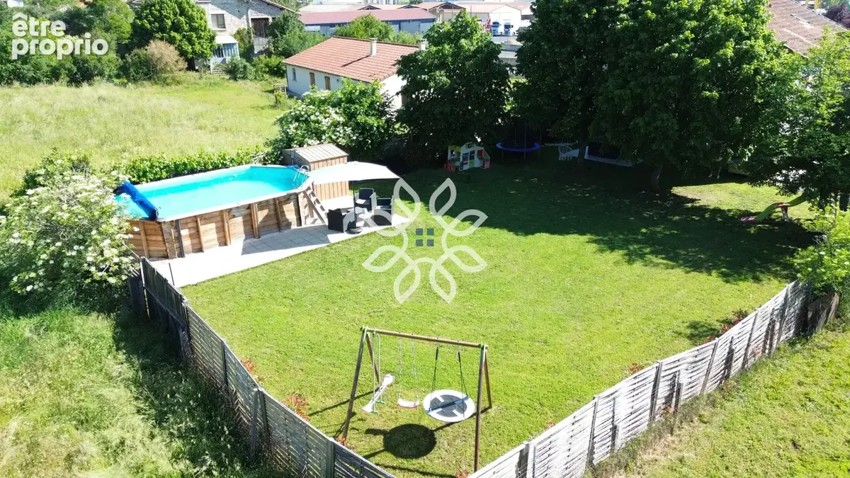 Maison familiale rénovée de 142 m2 avec piscine   Brioude - photo 23