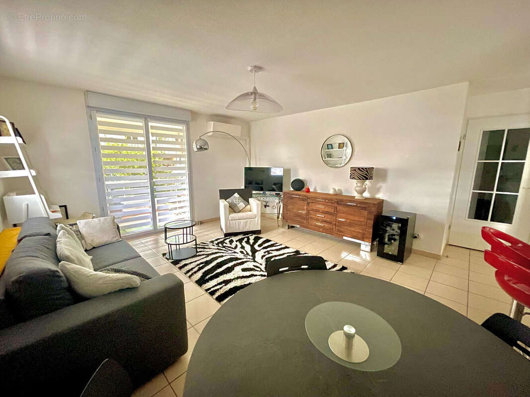 Photo 2 - Appartement à LATTES