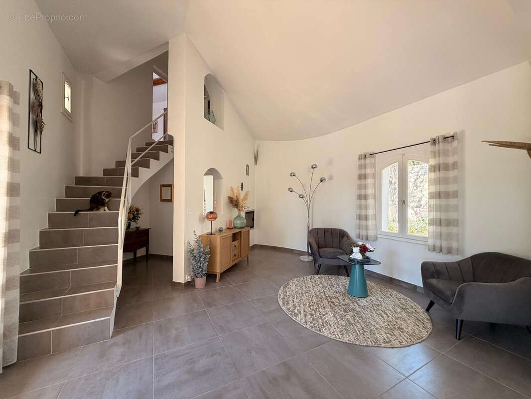 Maison à NIMES