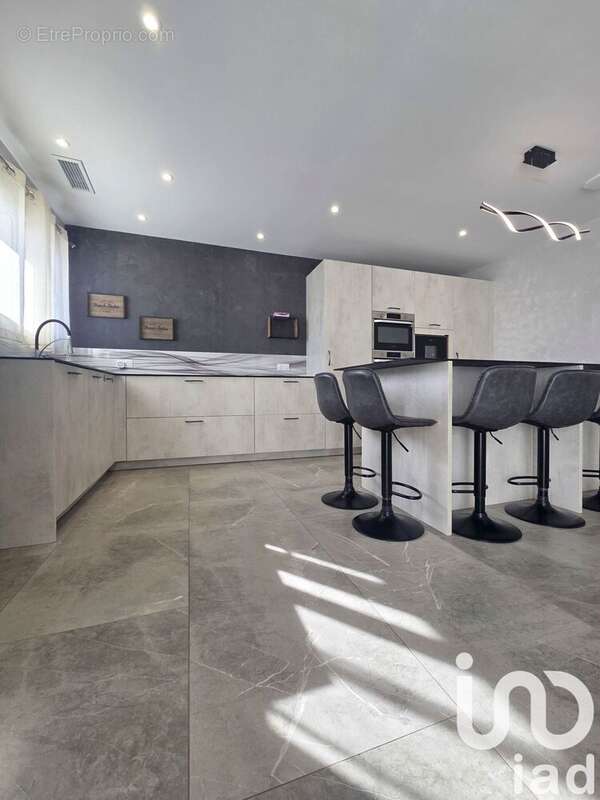 Photo 8 - Maison à PIA