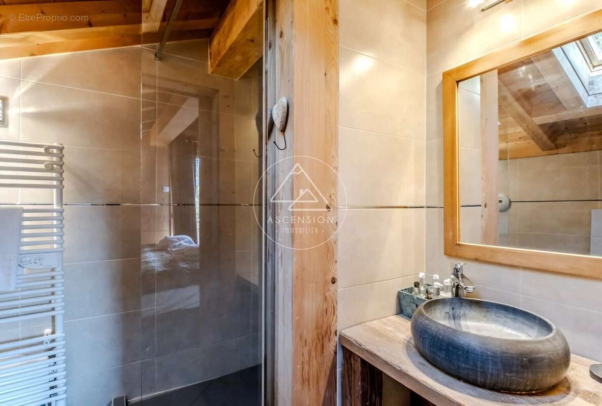 Superbe chalet 7 chambres avec appartement indépendant à proximité du centre de Morzine - photo 18