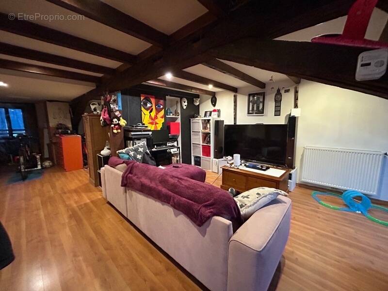 Appartement à LE PONT-DE-BEAUVOISIN