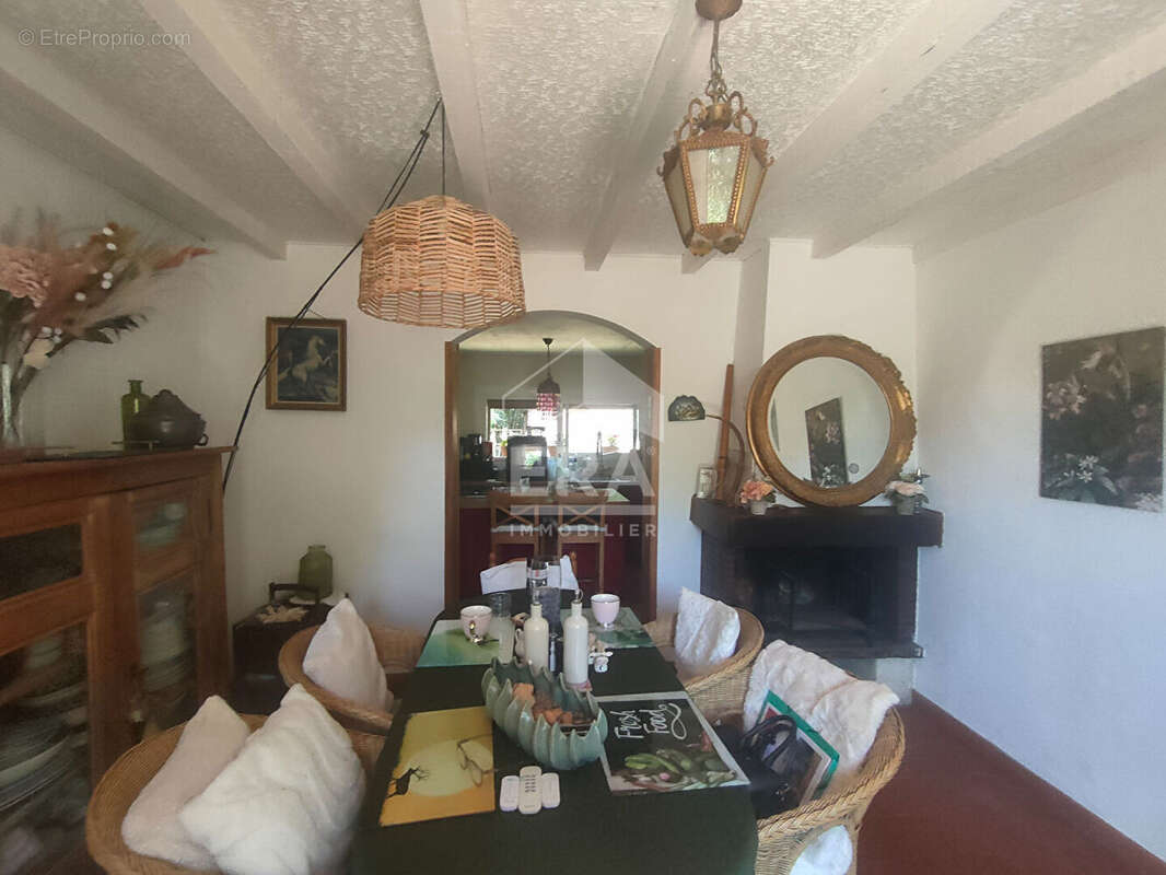 Maison 3 pièces à vendre à Saint Savin - Terrain de 18 785 m² - photo 8