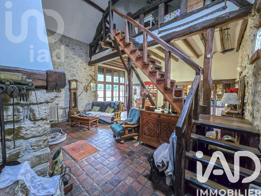 Photo 5 - Maison à SAINTE-GENEVIEVE-DES-BOIS