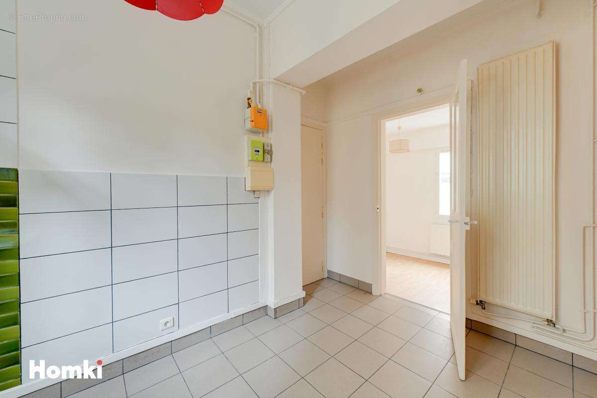 Appartement à LES LILAS