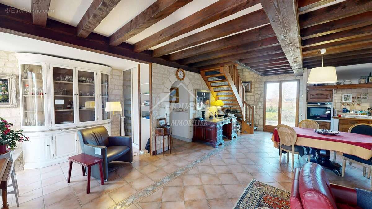 Maison à BOURBON-L'ARCHAMBAULT