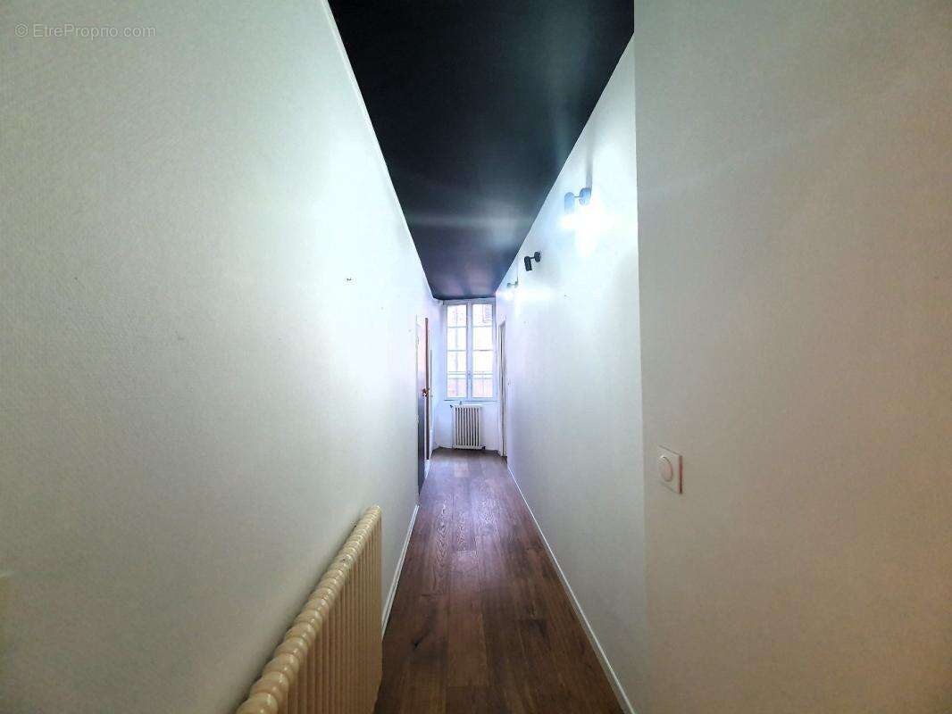 Maison à VILLEFRANCHE-DE-ROUERGUE