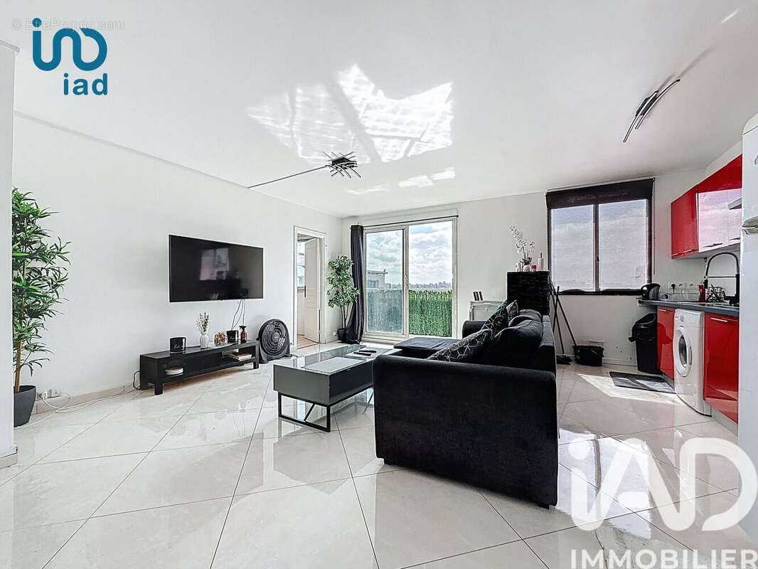 Photo 2 - Appartement à AUBERVILLIERS