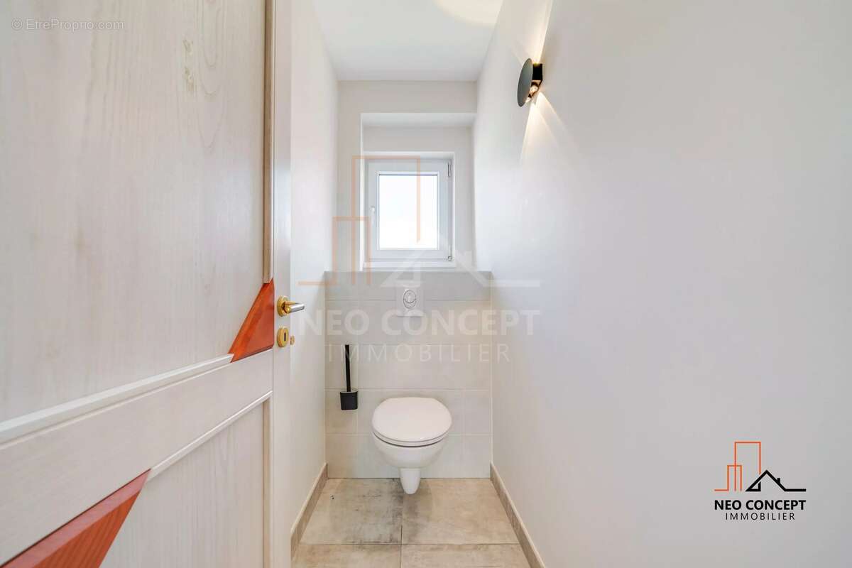 * GEUDERTHEIM - Très beau 3/4 pièces dans une petite copropriété de 3 logements, refait à neuf !! * - photo 15