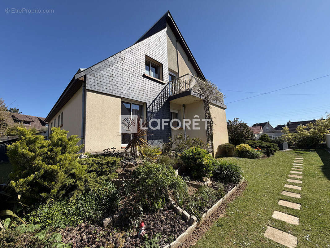 Maison à OUISTREHAM