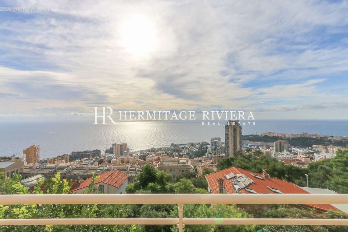 Appartement à BEAUSOLEIL