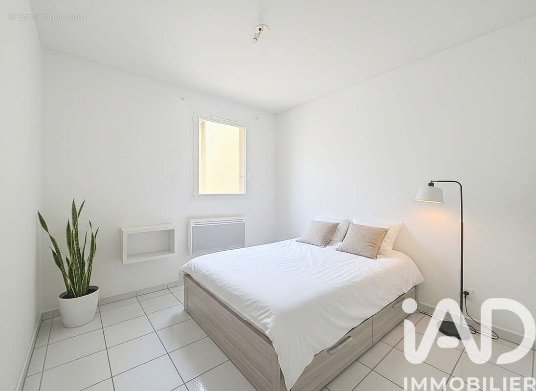 Photo 6 - Appartement à MARSEILLE-15E