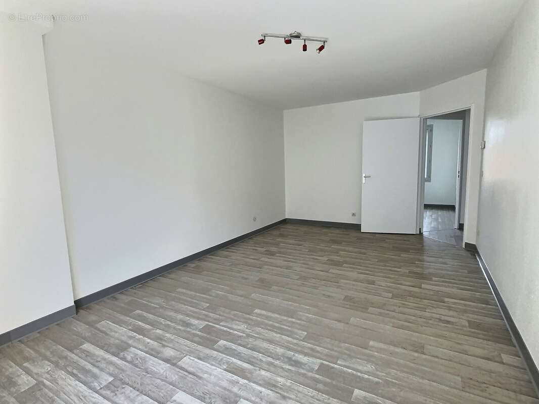 Appartement à LYON-9E
