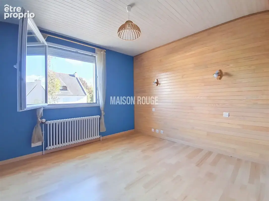 Maison familiale de 5 chambres avec  jardin de 611 m² dans un secteur calme et recherché - PLOUFRAGAN - photo 11