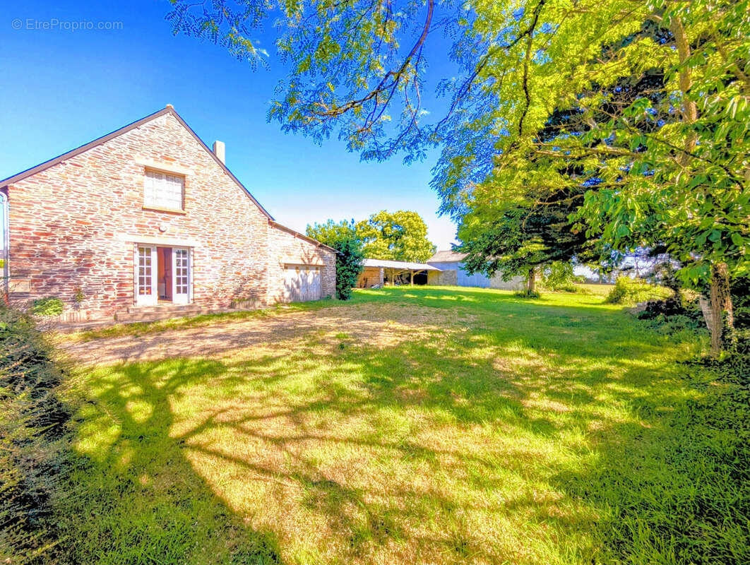 Maison à TREFFENDEL