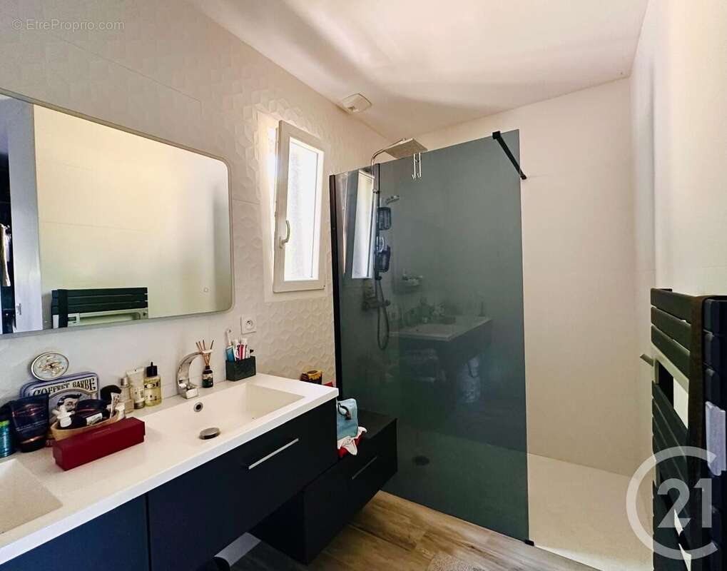 Maison à SAINT-ANDRE-DE-CUBZAC