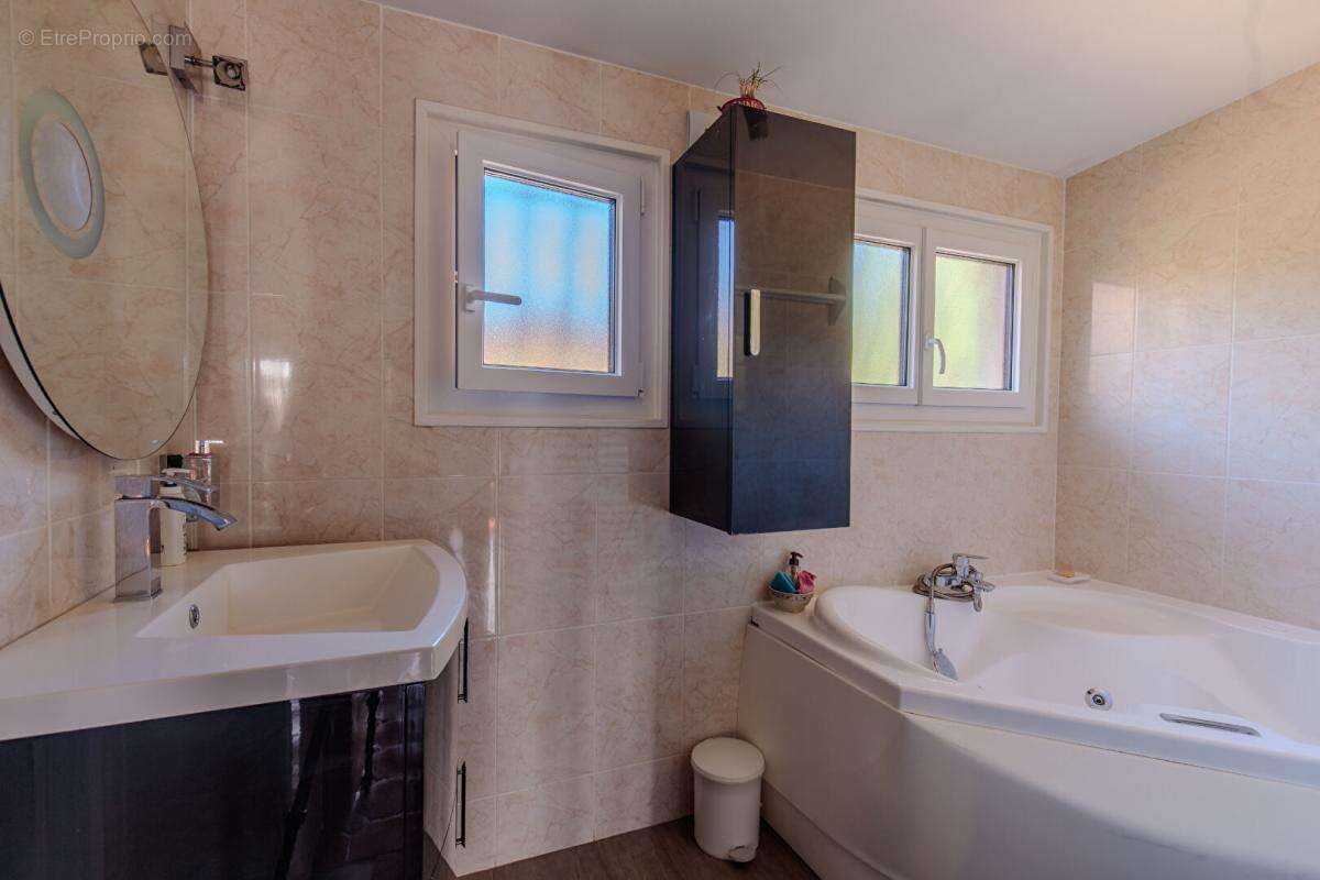 A vendre sur Drocourt - Maison avec jardin - photo 11