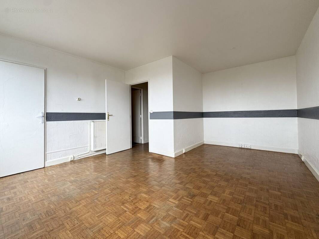 Appartement à COLOMBES