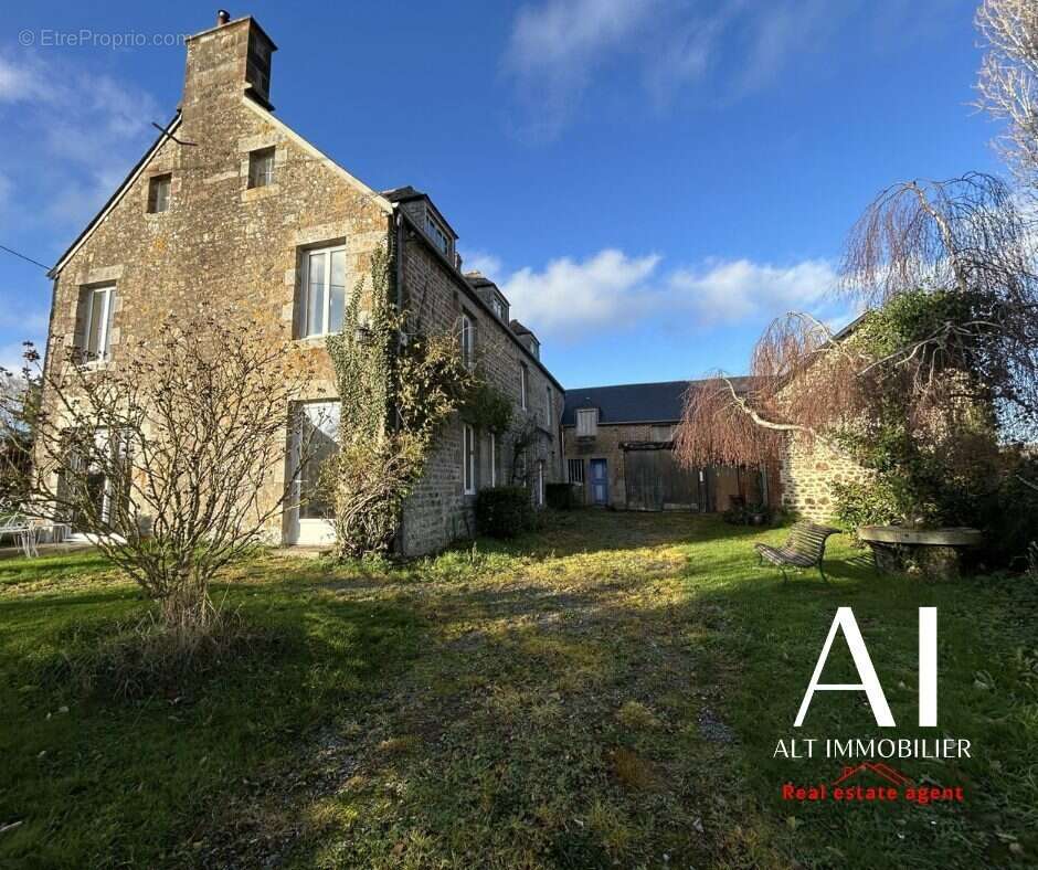 Maison à ATHIS-DE-L'ORNE