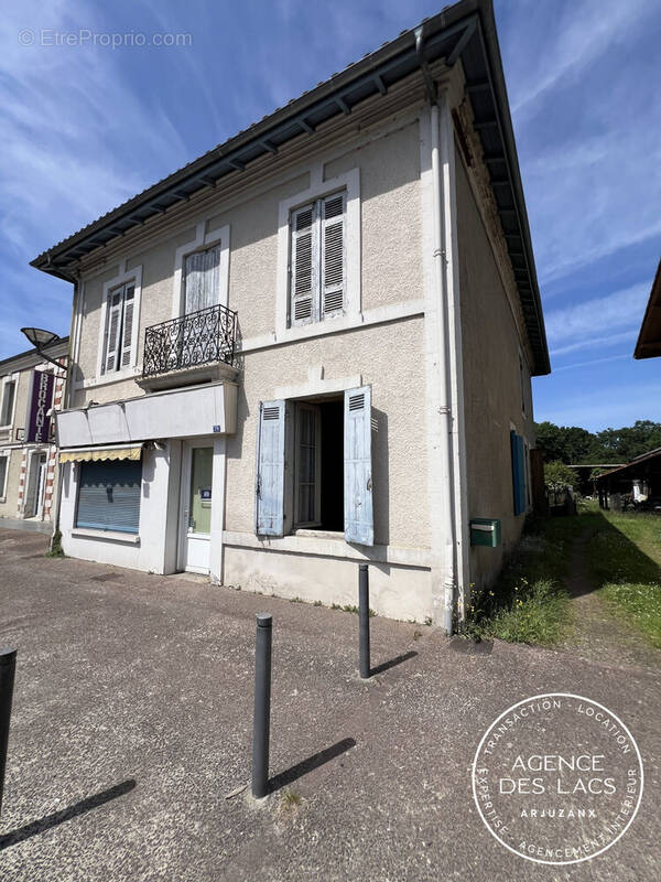 Maison à SABRES