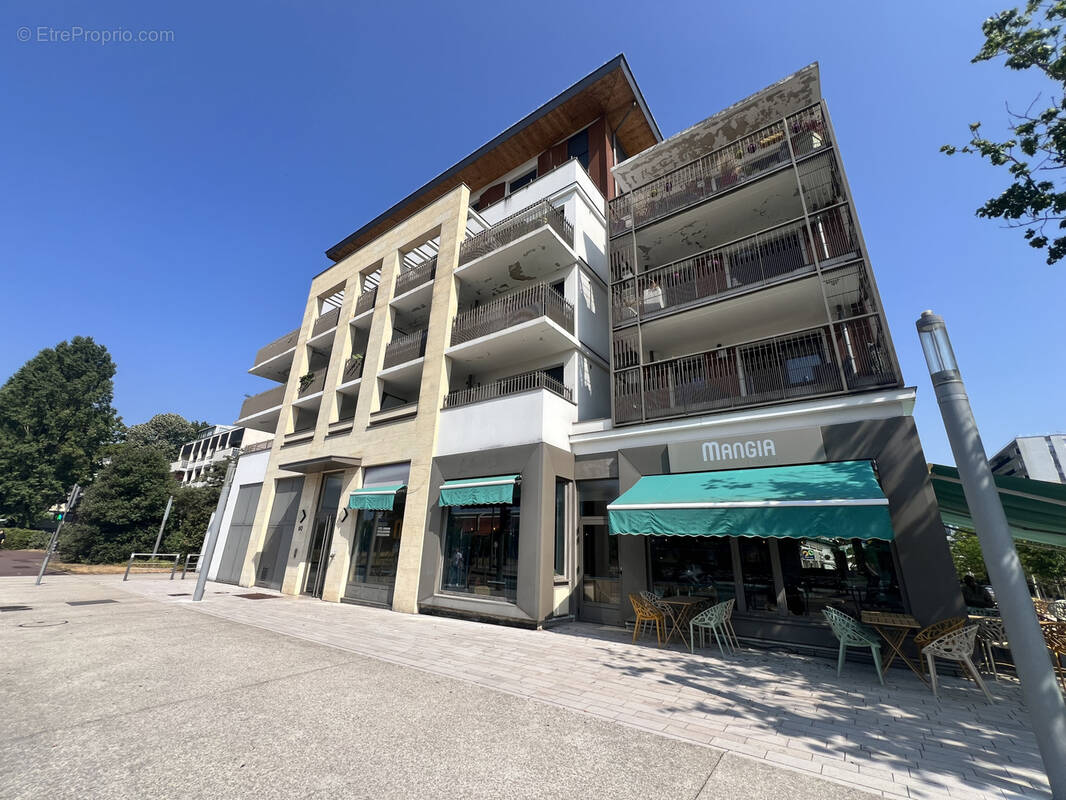 Appartement à VELIZY-VILLACOUBLAY