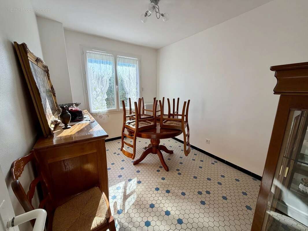 Maison à LE HOUGA