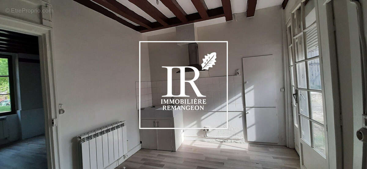Maison 127 m² à Chaumont-Sur-Tharonne  - photo 5
