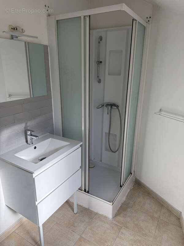 Maison à SAINT-COSME-EN-VAIRAIS