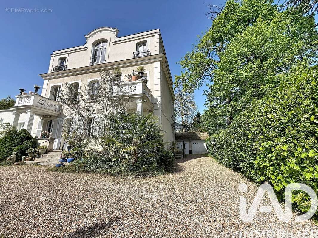 Photo 2 - Appartement à SAINT-GRATIEN