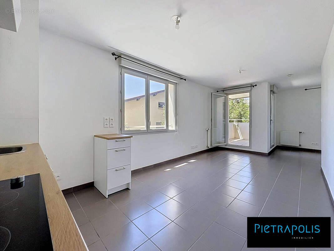 Appartement à FEYZIN