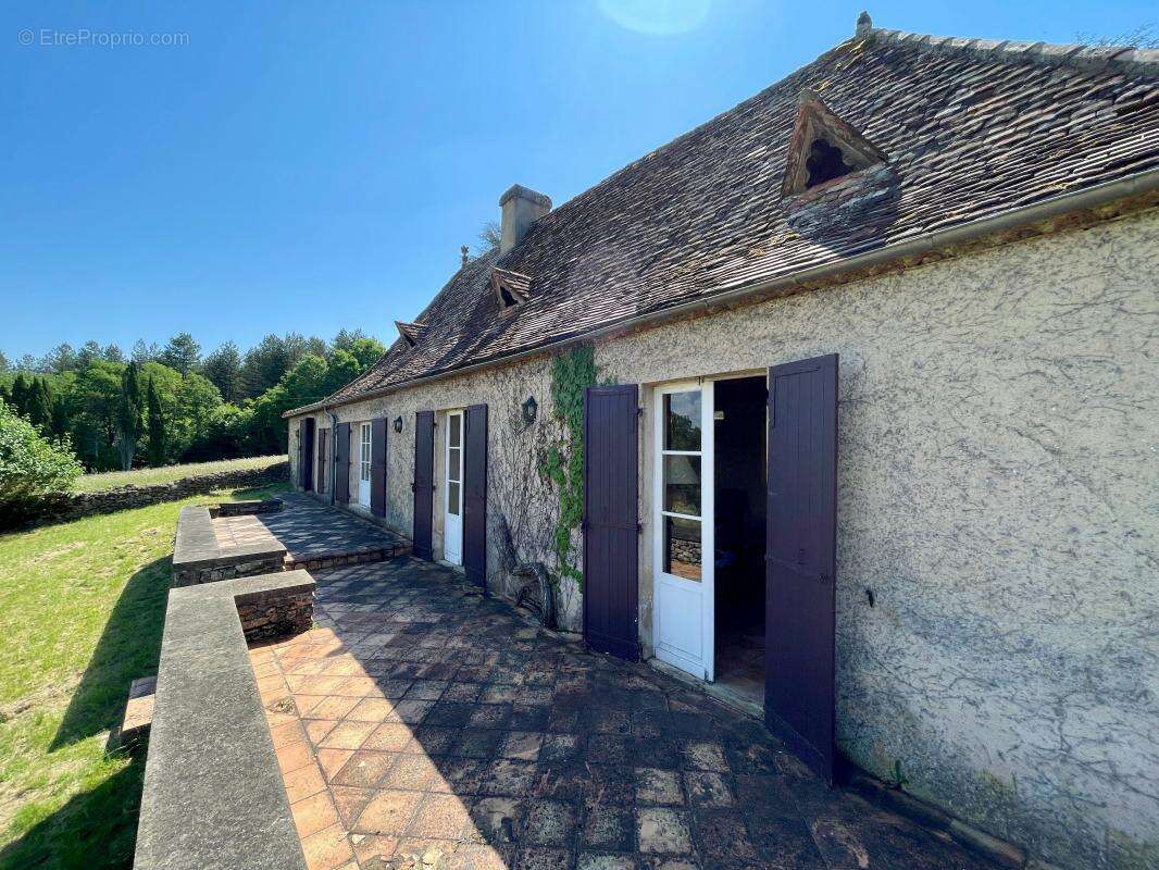 Maison à LE BUISSON-DE-CADOUIN