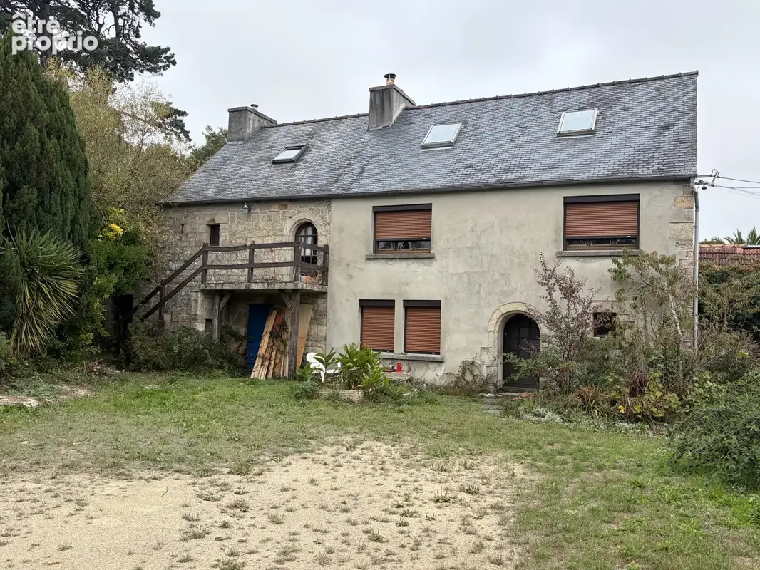 Propriété de caractère à Ploujean Maison + 3 gites et hangars - photo 2